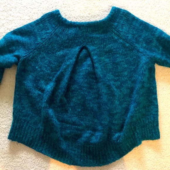 Turquoise Crewneck Sweater - Picture 3 of 3
